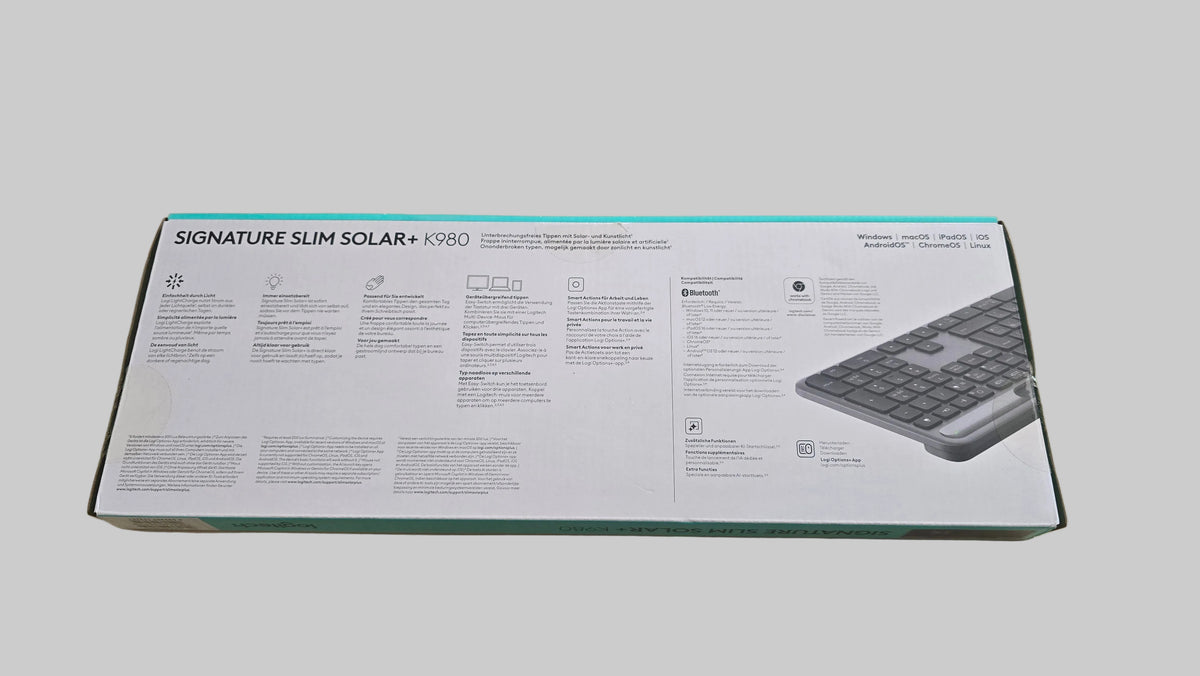 Logitech Signature Slim Solar+ K980